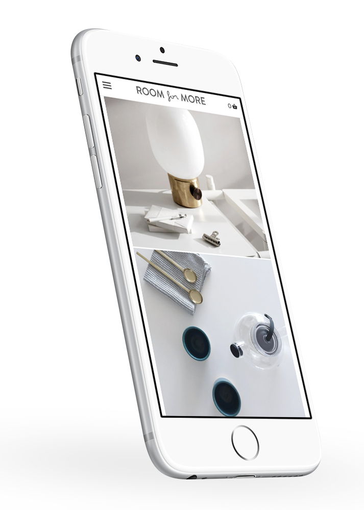 shopify plus developers IPHONE_SIDE_1_roomformore